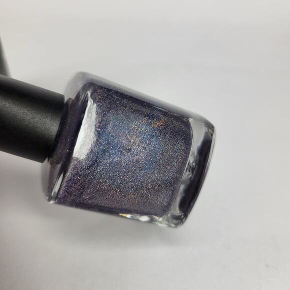 LOT of 2 NEW Serum No 5 Nail Polish "Opposites Attract" & "Endora's Aura" HOLO - Picture 9 of 11